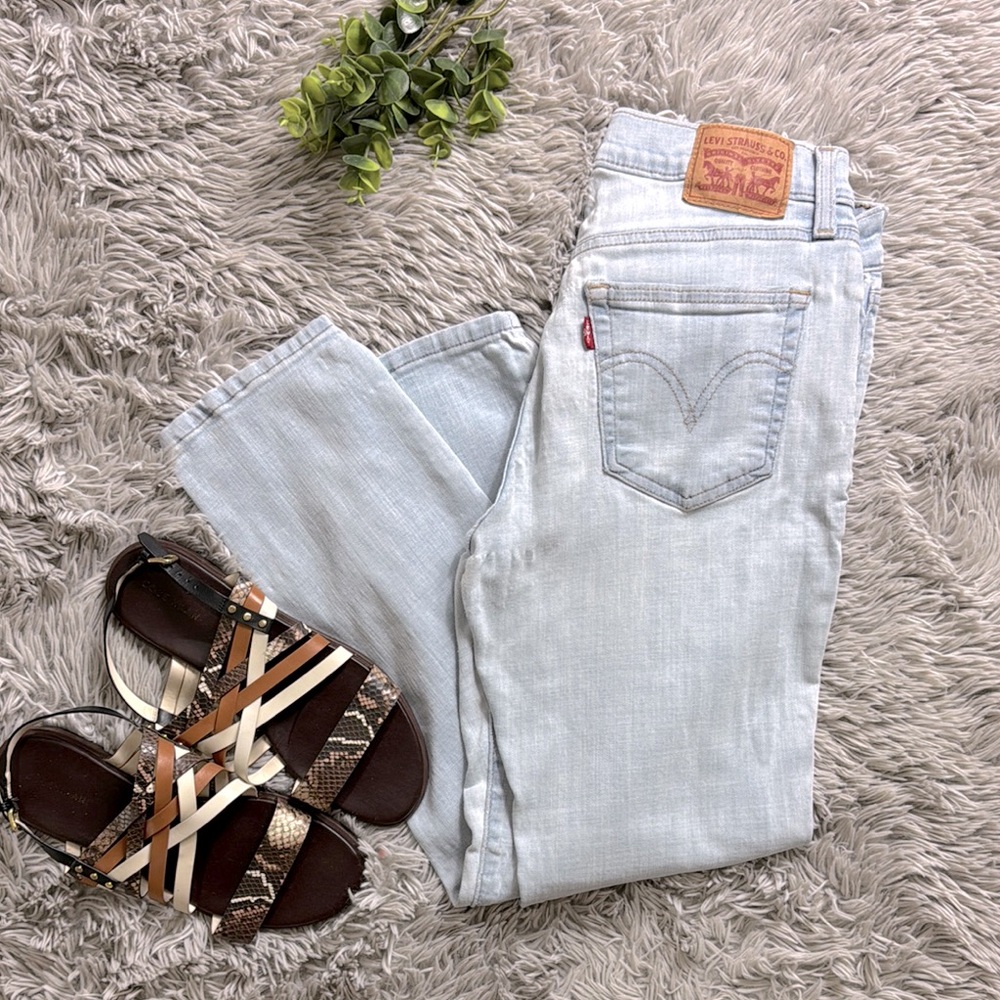 Levi's Blue Straight Leg Boyfriend Jeans size 27